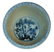 Load image into Gallery viewer, Blue and White Plum Flower and Pine Tree Basin Planter