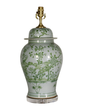 Load image into Gallery viewer, Green Perched Birds General Jar Lamp