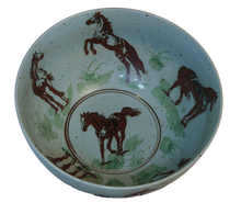 Load image into Gallery viewer, Red and Green Two Color Five Horses Bowl Basin