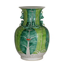 Load image into Gallery viewer, Short Tobacco Leaf Vase