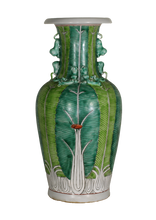 Load image into Gallery viewer, Tall Tobacco Leaf vase