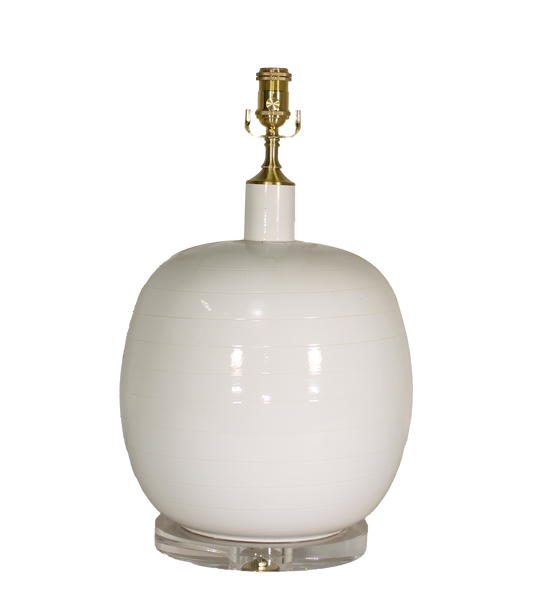 White Round Vase Lamp