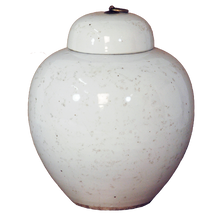 Load image into Gallery viewer, White Urn